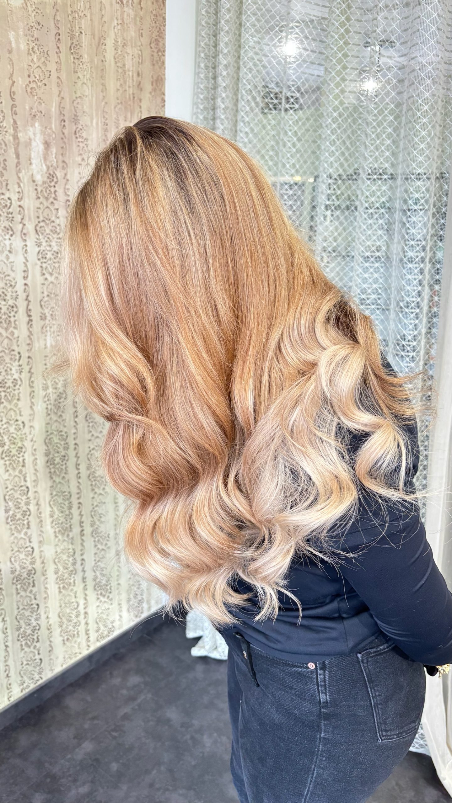 Blond- Die Königsdisziplin des Friseurhandwerks